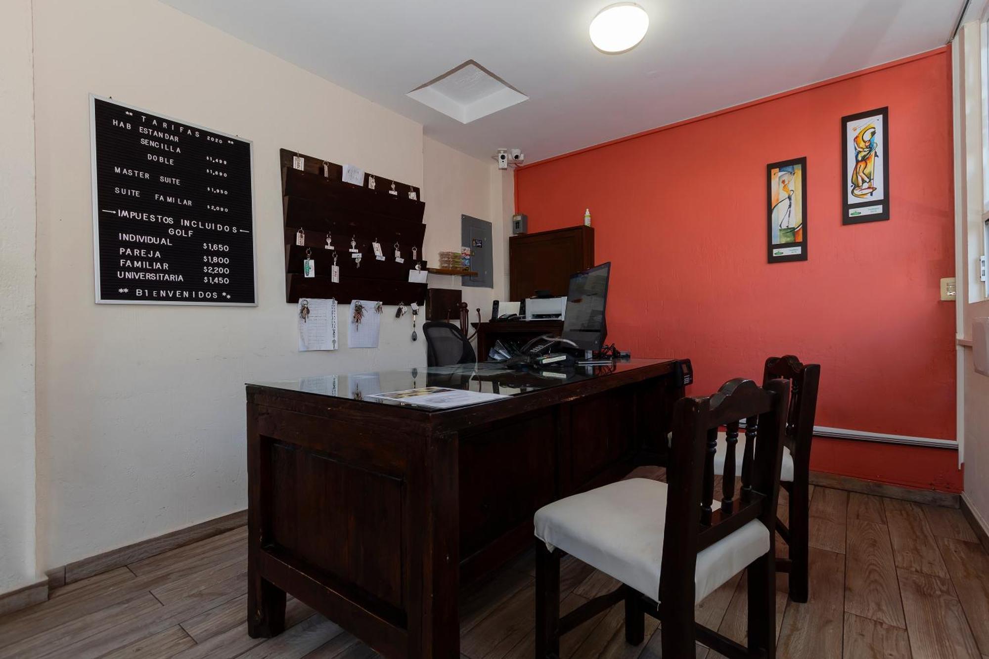 צ'ולולה Capital O La Huerta Golf & Hotel מראה חיצוני תמונה